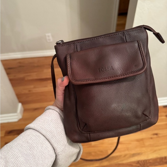 Vintage Fossil Brown Leather Crossbody | Restored + Conditioned - Picture 3 of 3